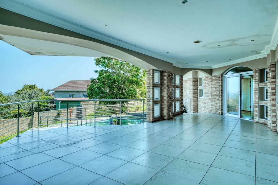 5 Bedroom Property for Sale in Blue Horizon Bay Eastern Cape